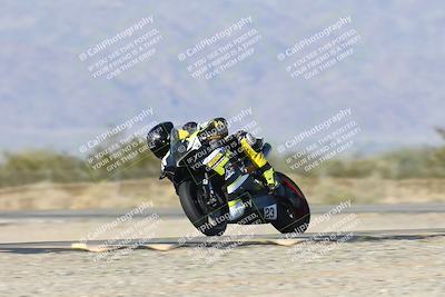 media/Dec-04-2025-Racers Edge (Thu) [[5ebc9f124d]]/2-A Group/3-Session 2 (Turn 3 Exit Pans)/